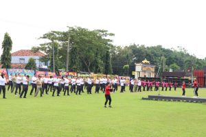 Sinergitas TNI-POLRI, Polres Lamtim Bersama Kodim 0429/LT Melaksanakan Olahraga Bersama