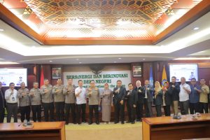 Kapolda Lampung, Berkunjung ke Rektor Universitas Lampung