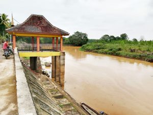Diguyur Hujan Semalam Sungai Way Kiri Tubaba Meluap, Nelayan Merugi.