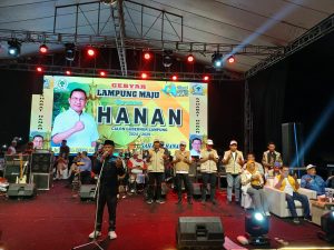 Bacagub Hanan Hibur Ribuan Warga Lampung Timur Dengan Gebyar Musik Lampung Maju